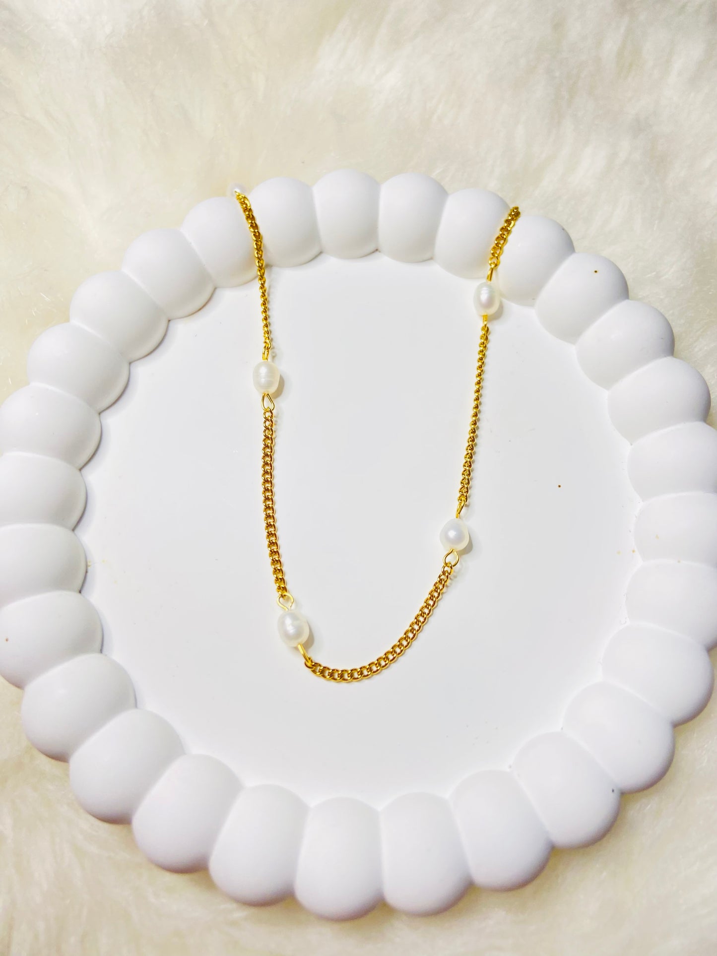 Dawn Pearls Necklace