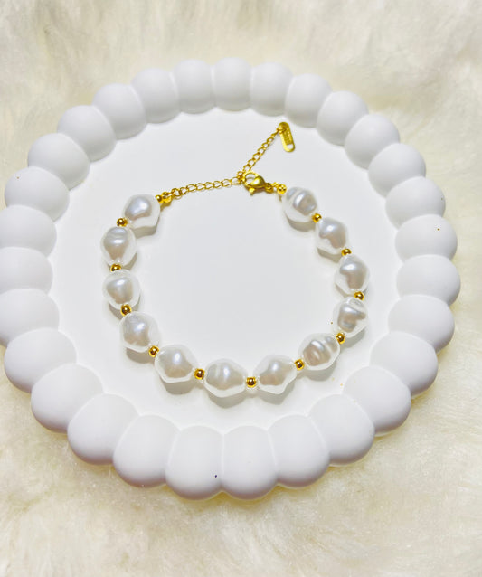 Isla Blanca Bracelet