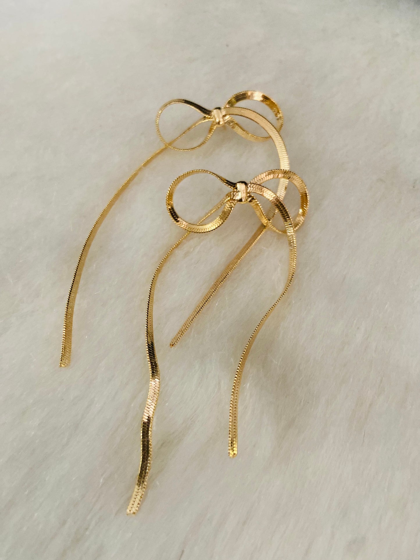 Ribbon Earring